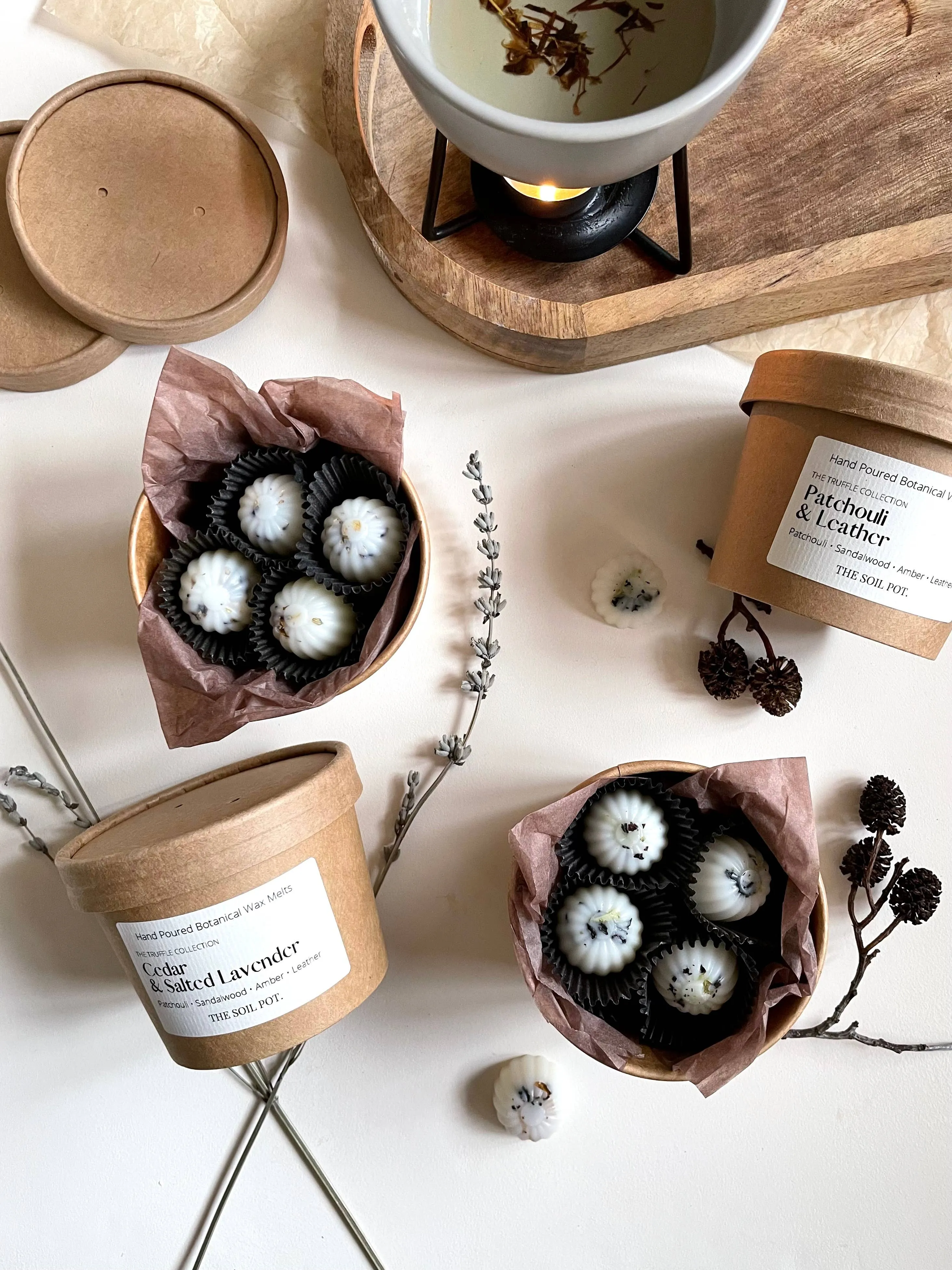 Botanical Wax Melt Tub: Dark Honey & Tobacco