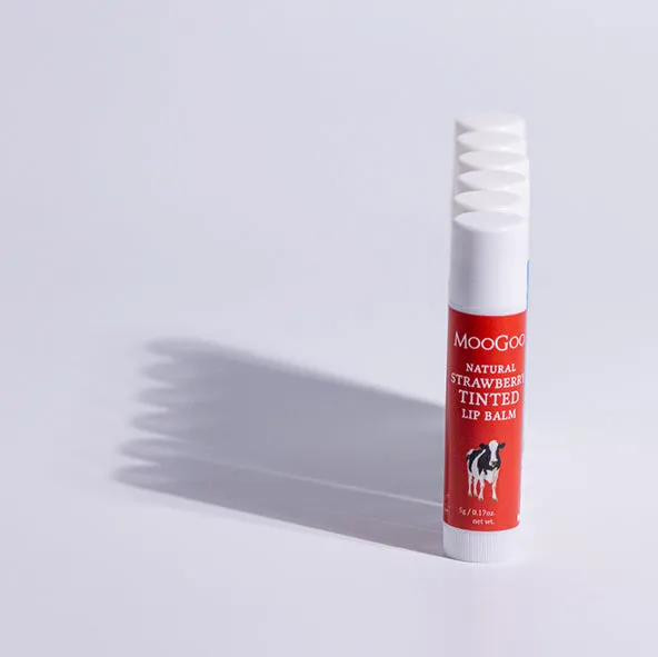 Edible Lip Balm 5g – Strawberry Tinted