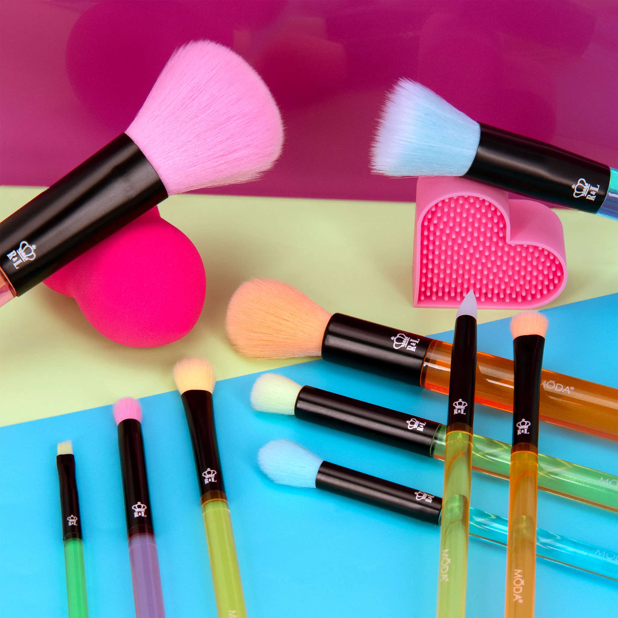 MŌDA® Brush Get Glowing Full Face 12pc Gift Kit