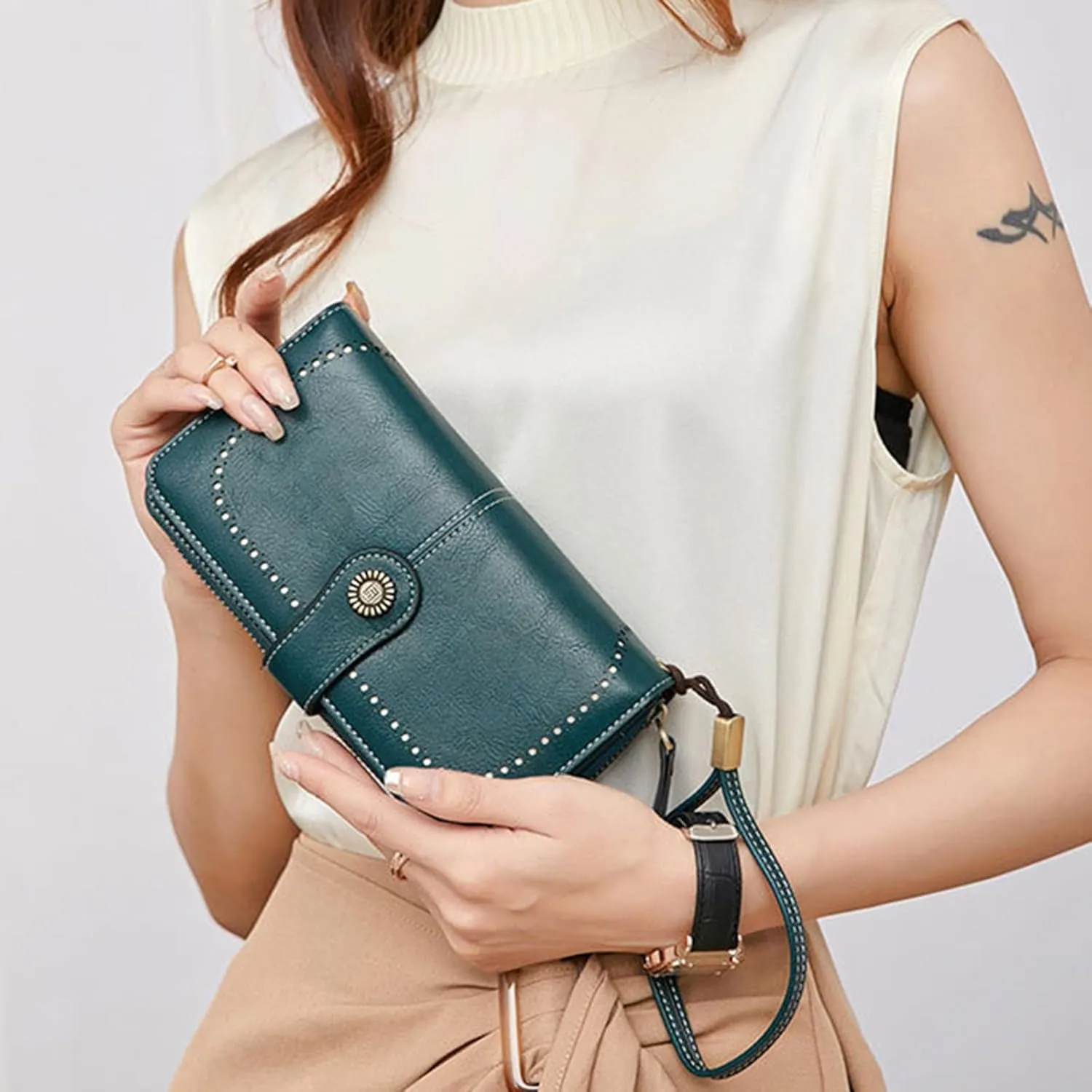 Rfid Wallet Women,Leather Wallet Wristlet for Women,Bifold Large Capacity Rfid Blocking Zip Around Credit Card Wallet Clutch Purses,Travel Wallet for Ladies Women Girls Mom