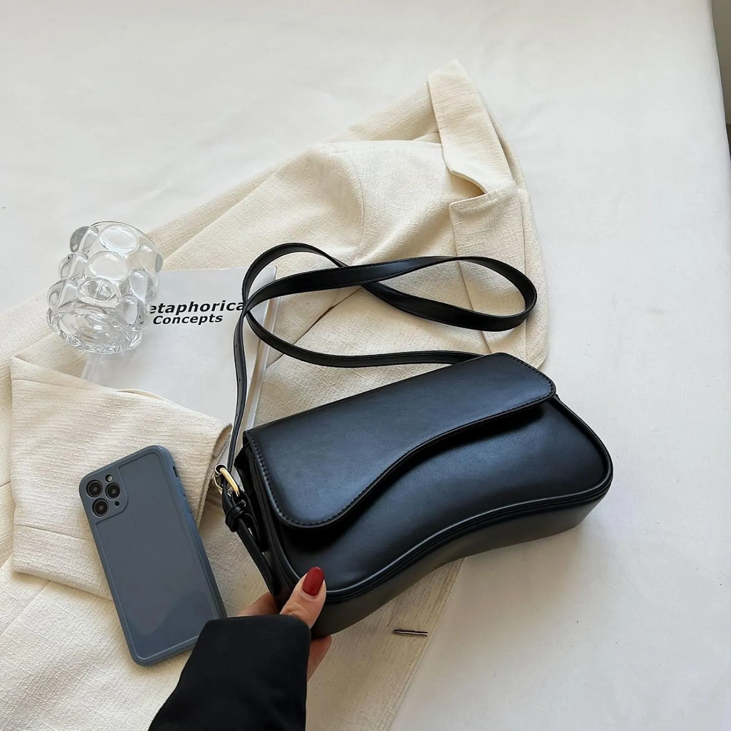 Women Vegan Leather Hobo Shoulder Bags Y2k Trendy Crossbody Purse Pu Leather Underarm Bag Adjustable Shoulder Purse